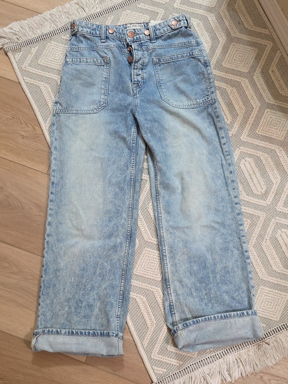We The Free Light Blue Relaxed Straight Women's Jeans Size 26